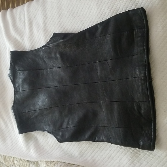 Leather Moto Vest - Picture 6 of 8